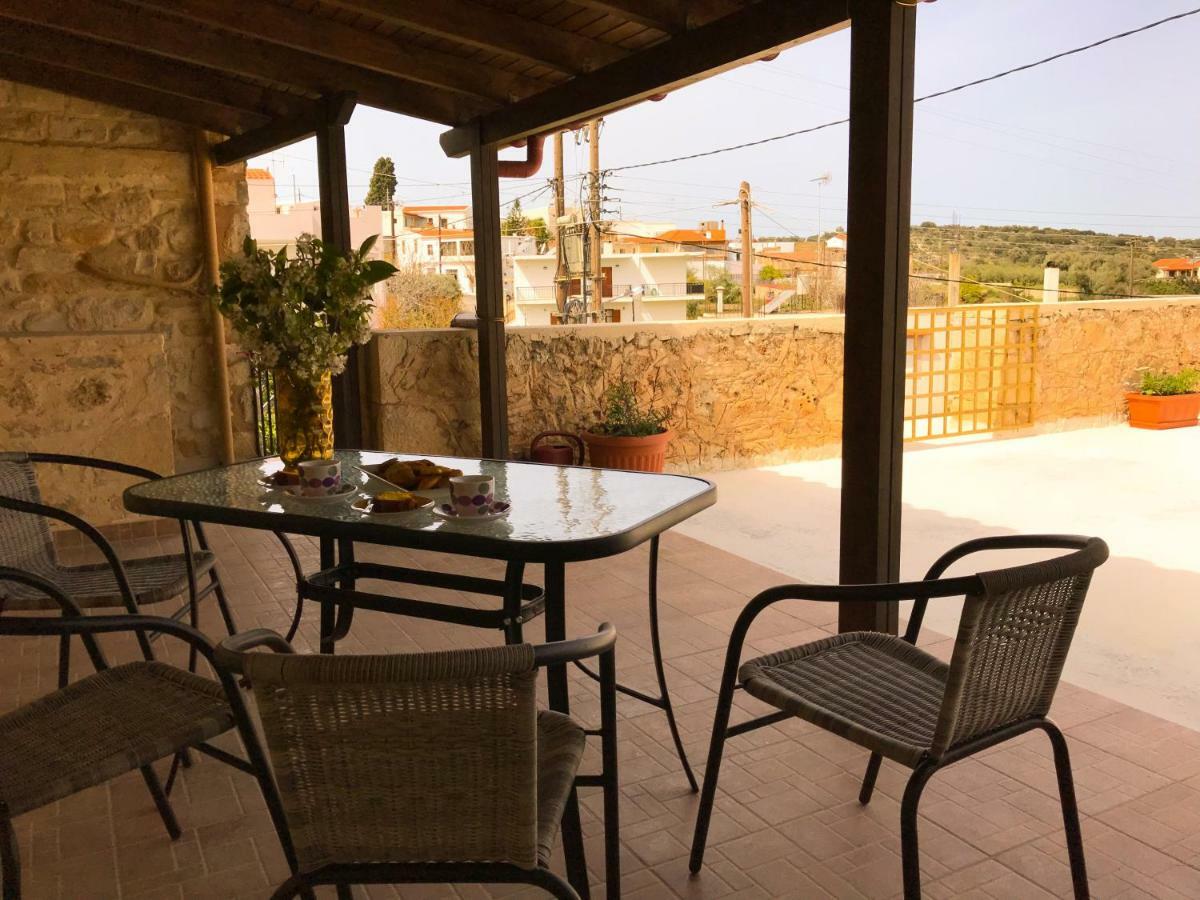 Antonia’s Home Alfa Village Esterno foto